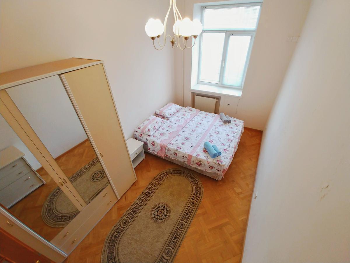 Clock Tower Apartment In באקו מראה חיצוני תמונה