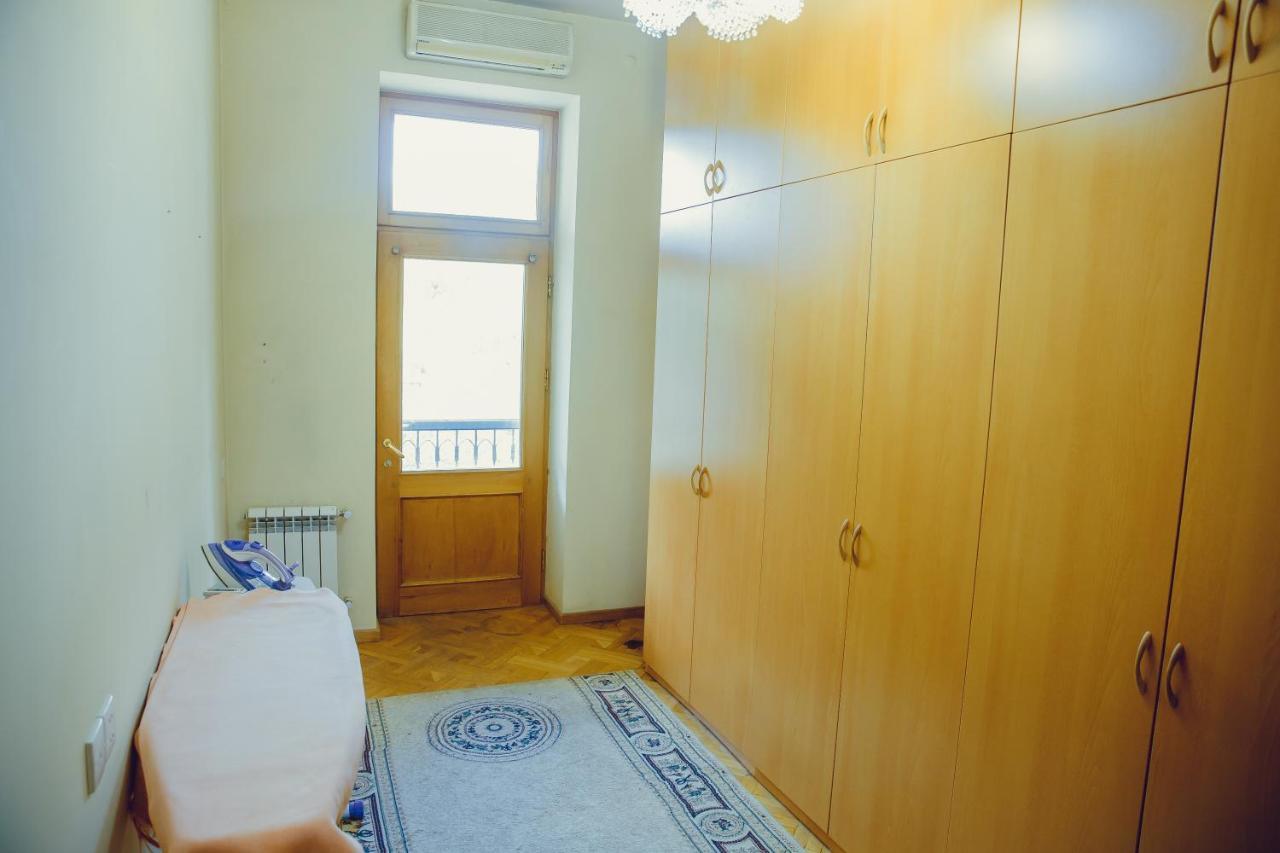 Clock Tower Apartment In באקו מראה חיצוני תמונה
