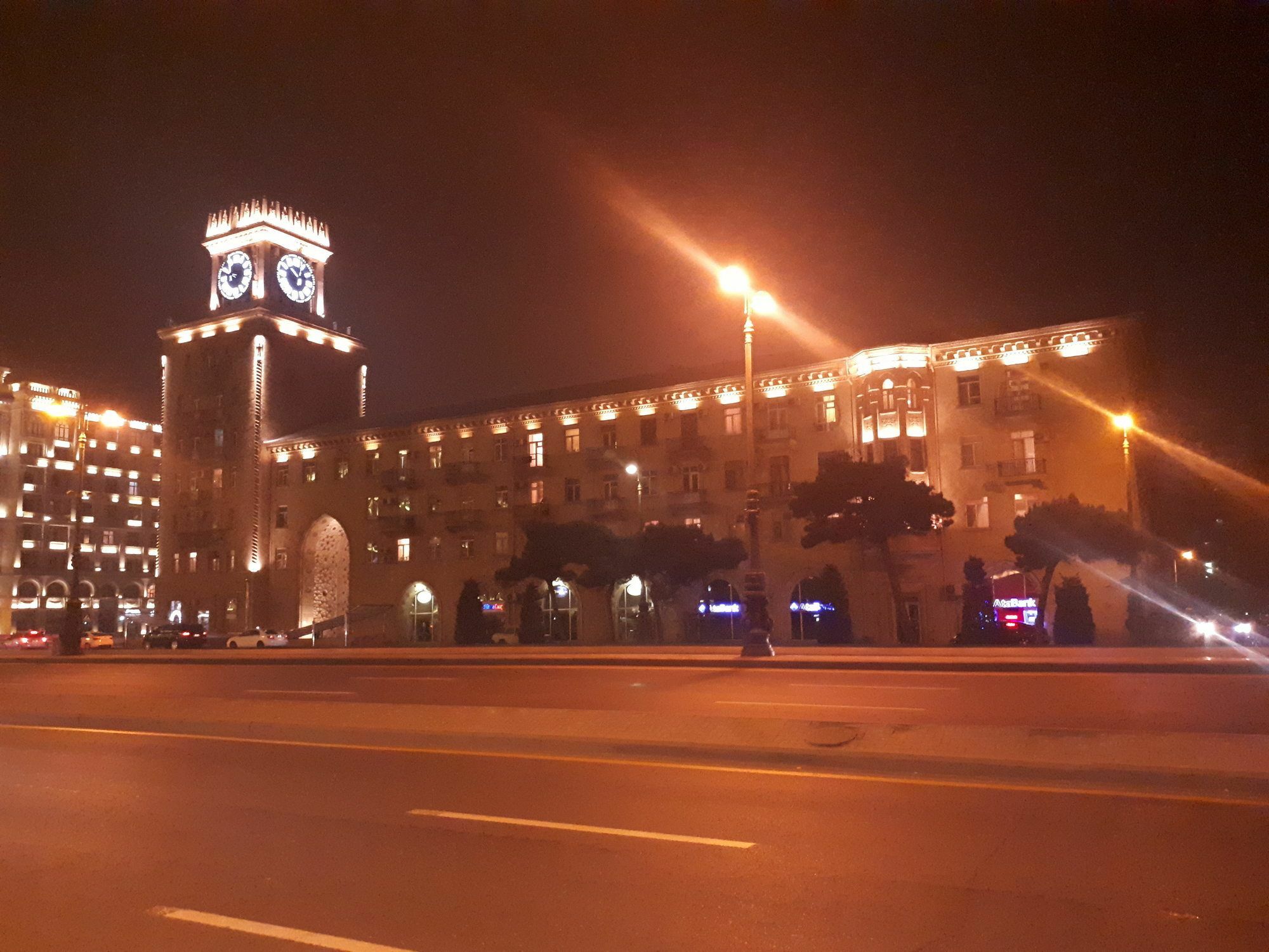 Clock Tower Apartment In באקו מראה חיצוני תמונה